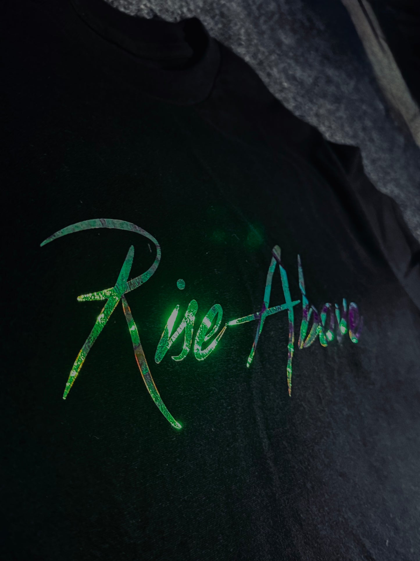BLACK HALO-GRAPHIC NAME TEE